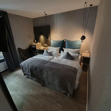 Hotel Falkenturm-3